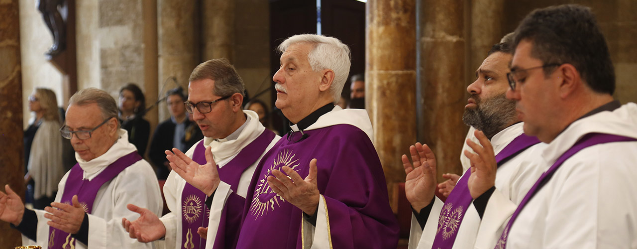Toda la “familia jesuita” celebró la vida de Abouna Frans
