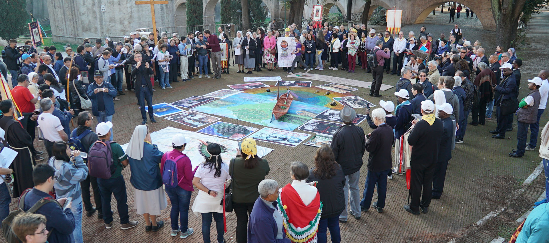 Una Via Crucis per i nostri giorni proposta dalla coalizione Amazzonia: Casa Comune