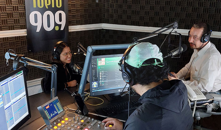 2022-09-27_radio-ibero_studio