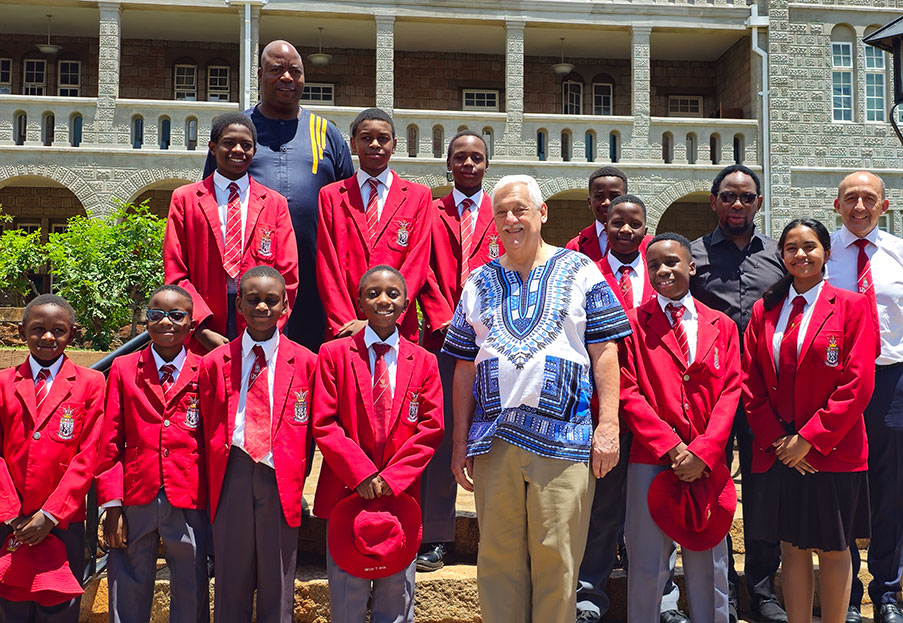 Il Padre Generale visita il <i>St George’s College</i>, in Zimbabwe