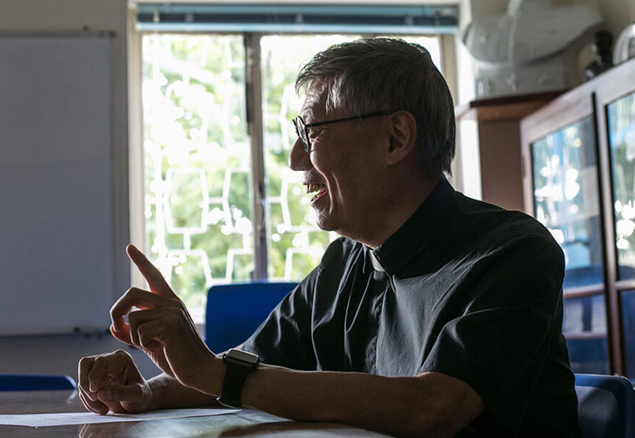 Rencontrez Stephen Chow, le cardinal jésuite de Hong Kong