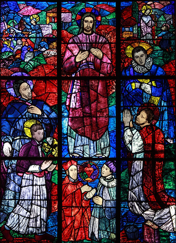 2024-06-12_sacred-heart-homily_glass