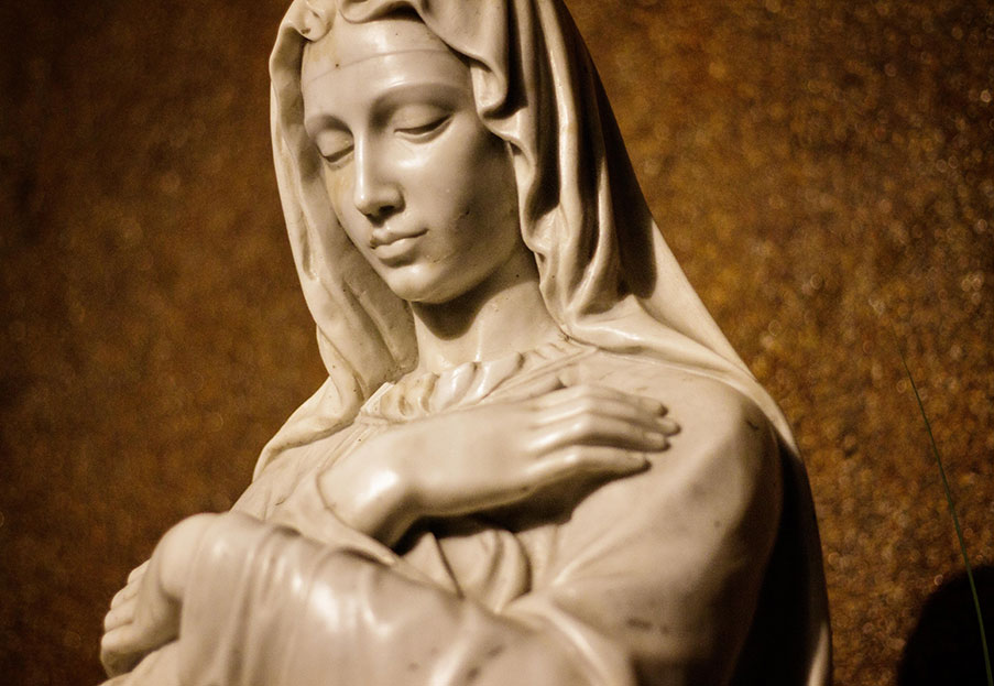 Buon compleanno alla Madonna!