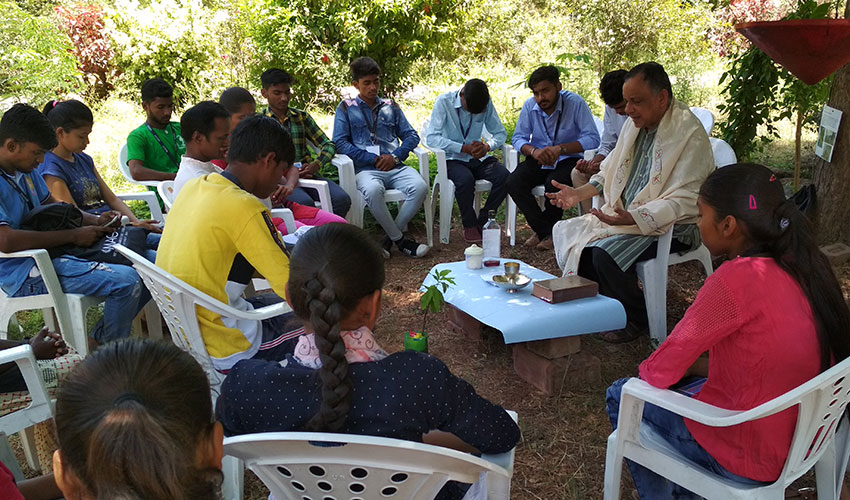 2025-01-14_jesuit-parishes_youth