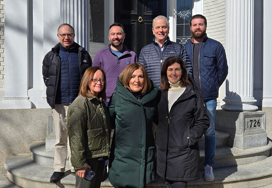La reunión del comité organizador prepara el escenario para el Congreso JESEDU Montreal 2027