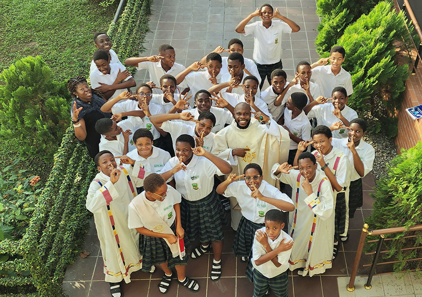 2025-04-25_jubilee-teenagers_group1