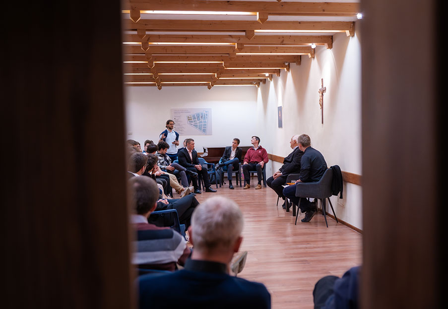 Le Père Général en Hongrie&nbsp;: Dieu confirme notre choix vocationnel par Sa paix
