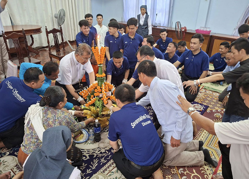 2025-07-14_church-laos_ceremony