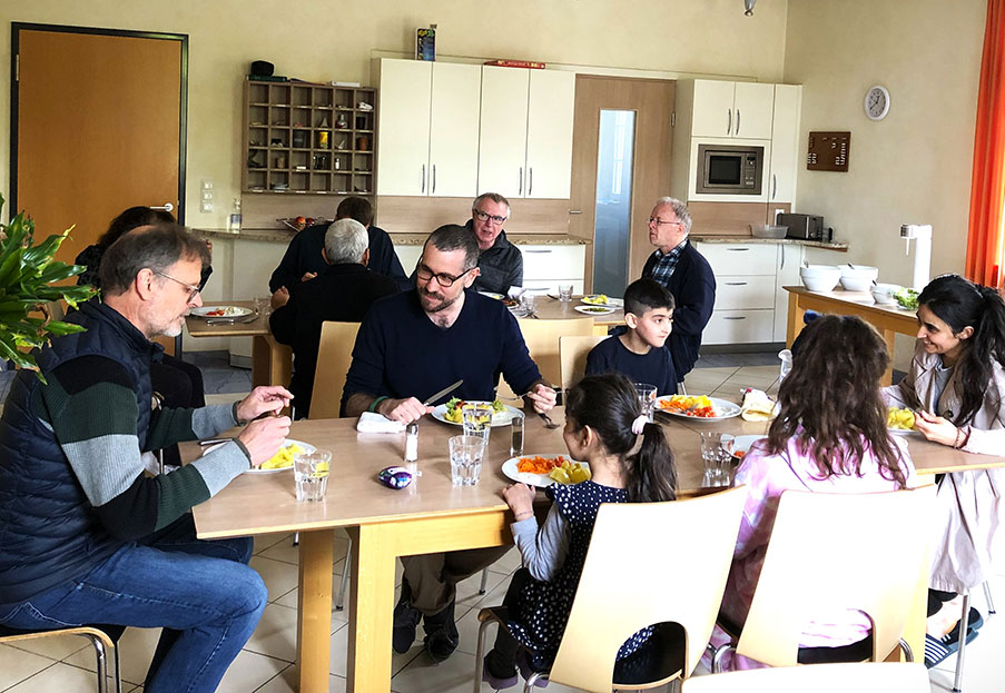 Les réfugiés, membres protégés de la communauté jésuite