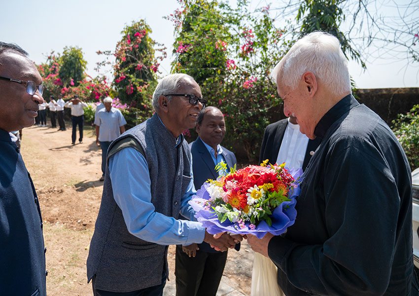2026-03-07_fg-visit-india-ran-spirituality_fg